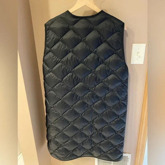 Eddie Bauer Women's Black Down 650 Vest Shaw Long - Picture 2 of 4